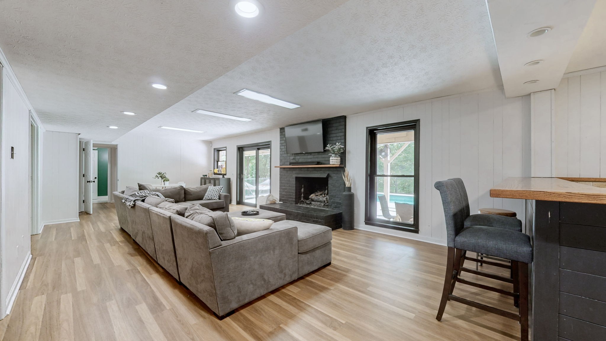 1928 Arlington Road Lebanon, TN 37087 - Photo 46 of 90 a living room with furniture wooden floor and a fireplace