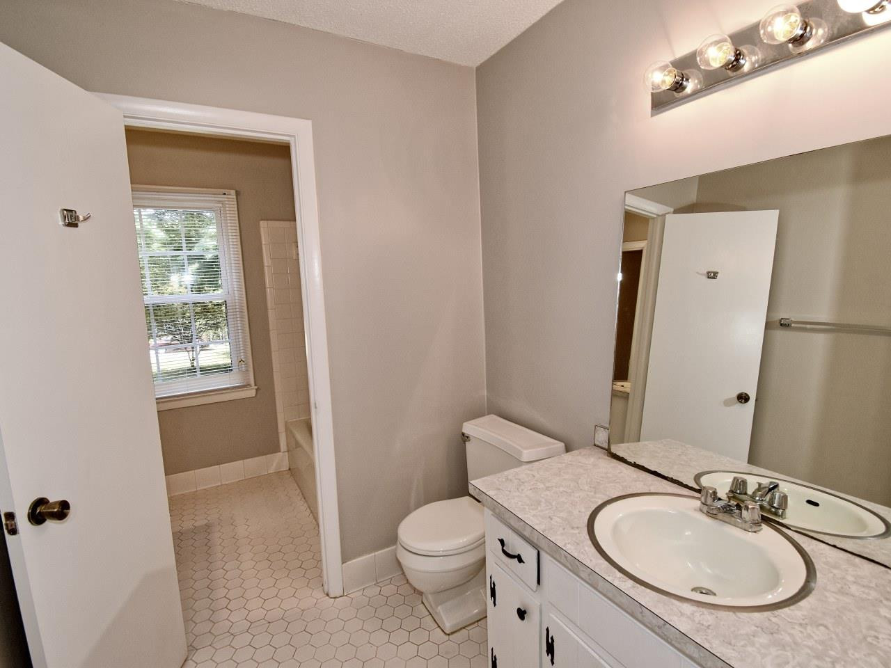 5710 Timber Ridge Drive Raleigh, NC 27609 - Photo 28 of 29 Photo 28