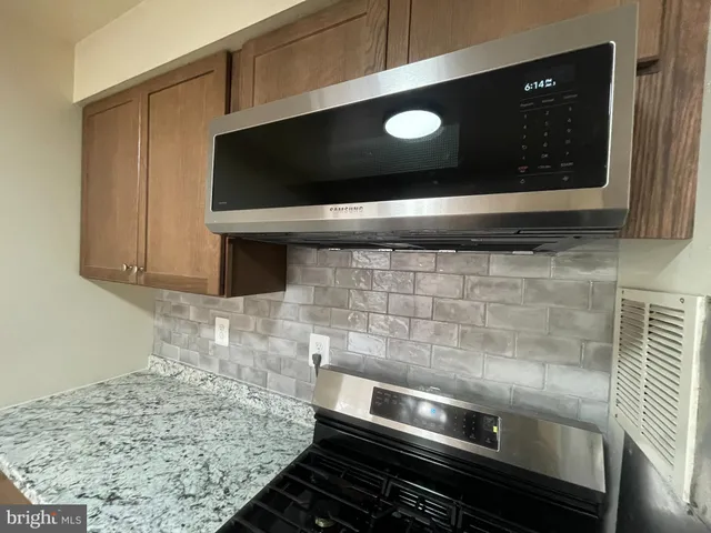 a close view of stove