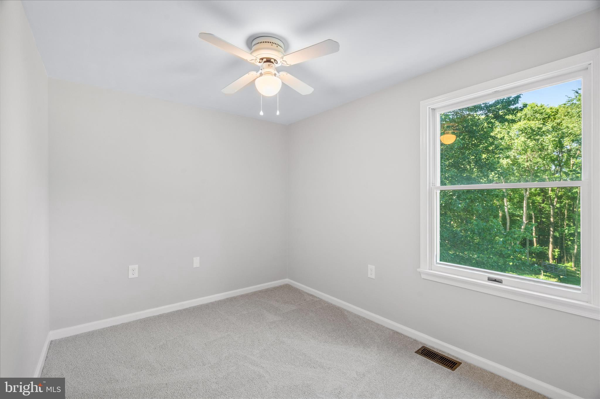 8392 Fordham Court Union Bridge, MD 21791 - Photo 27 of 51 8392 Fordham Ct-031
