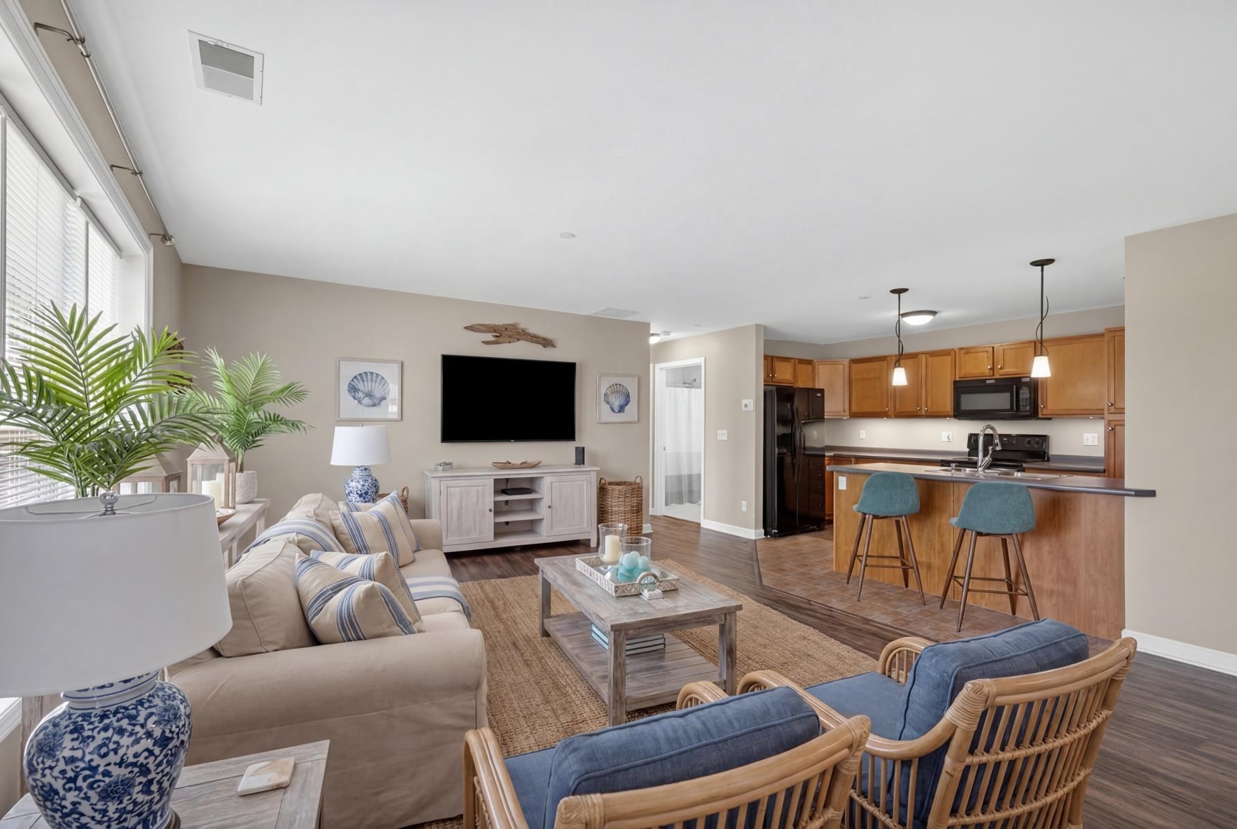 428 Lafayette Road, Unit 403 Hampton, NH 03842 - Photo 8 of 34