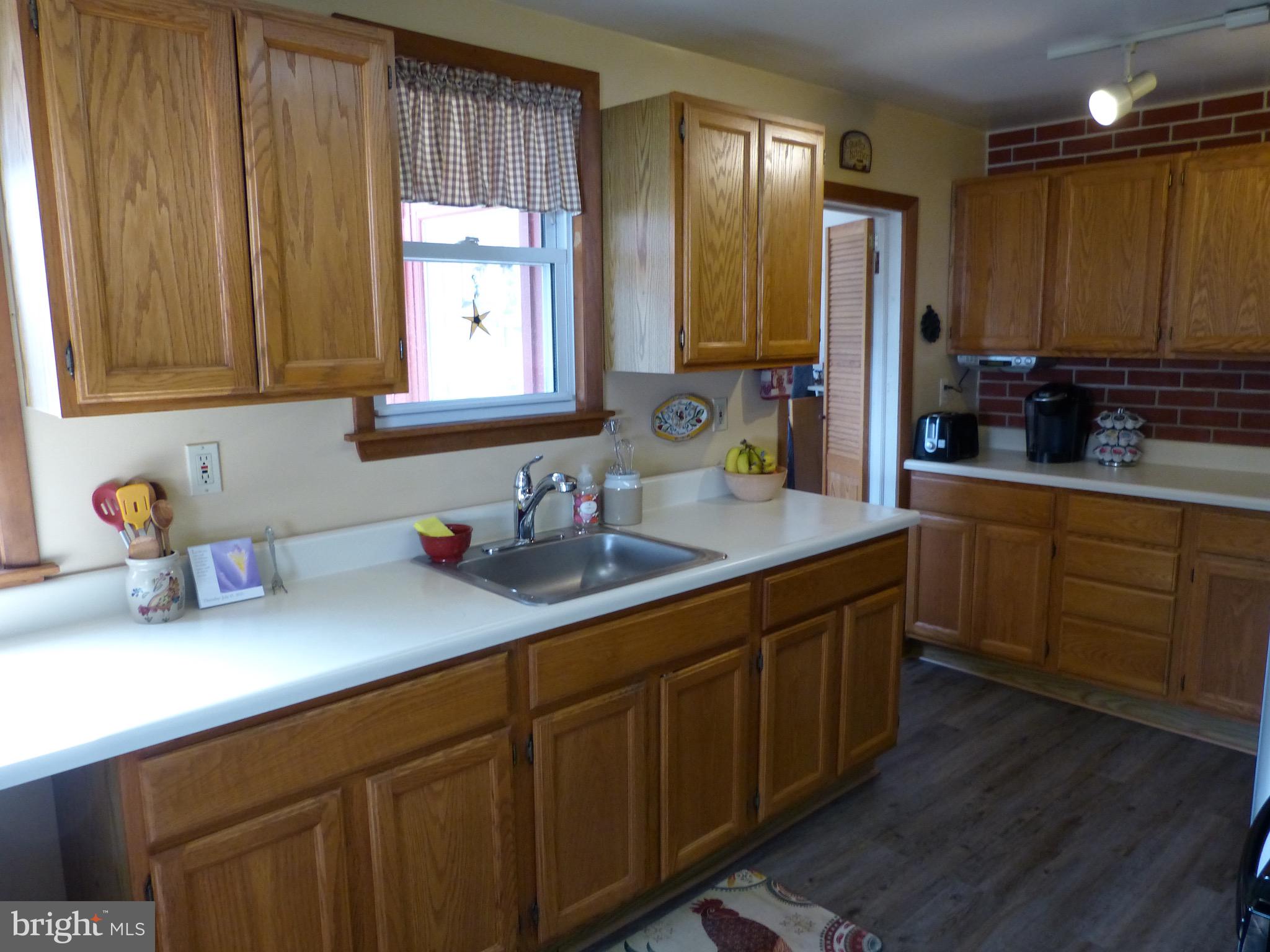 55 North Brookside Road Springfield, PA 19064 - Photo 16 of 48