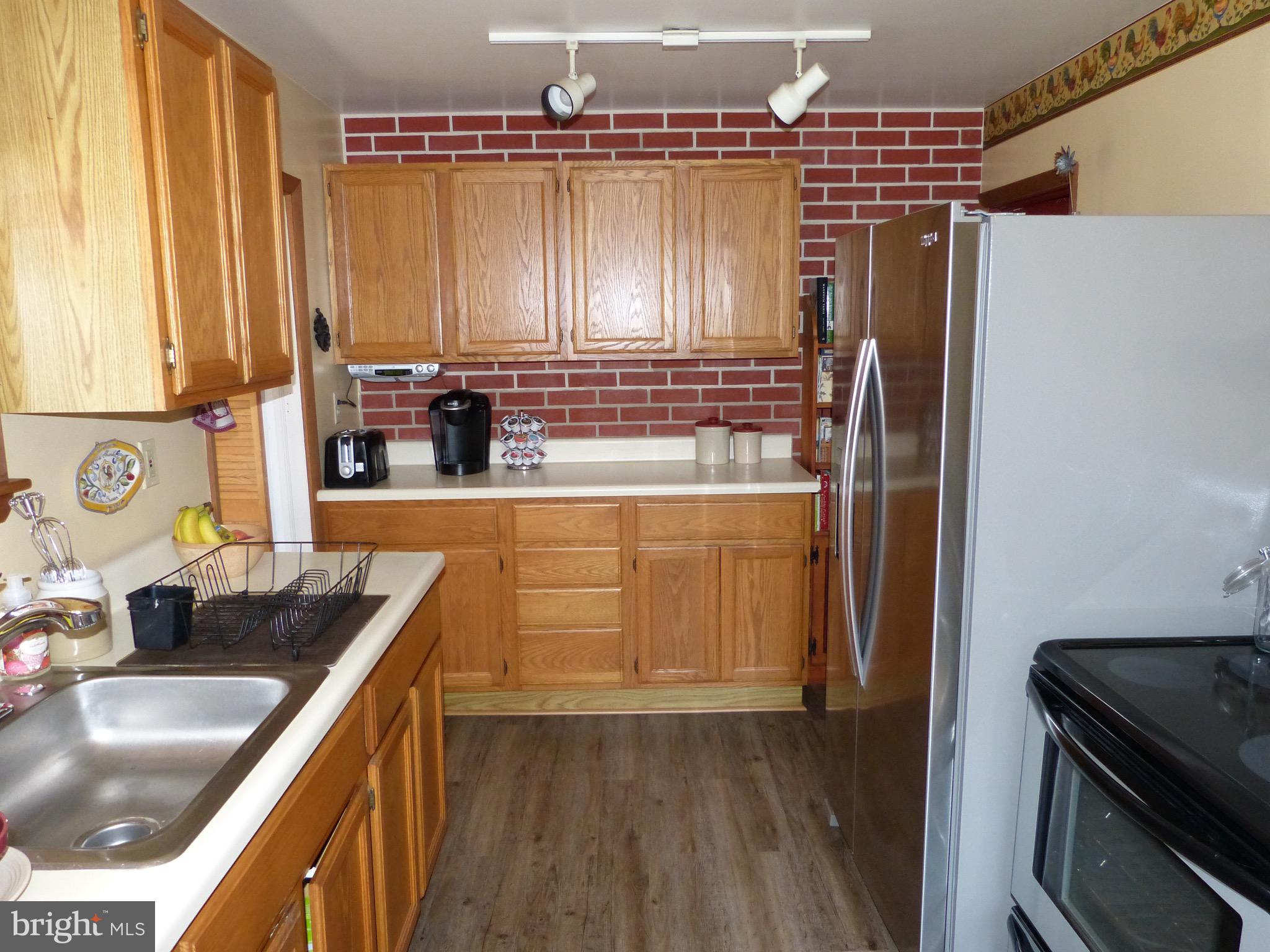 55 North Brookside Road Springfield, PA 19064 - Photo 17 of 48