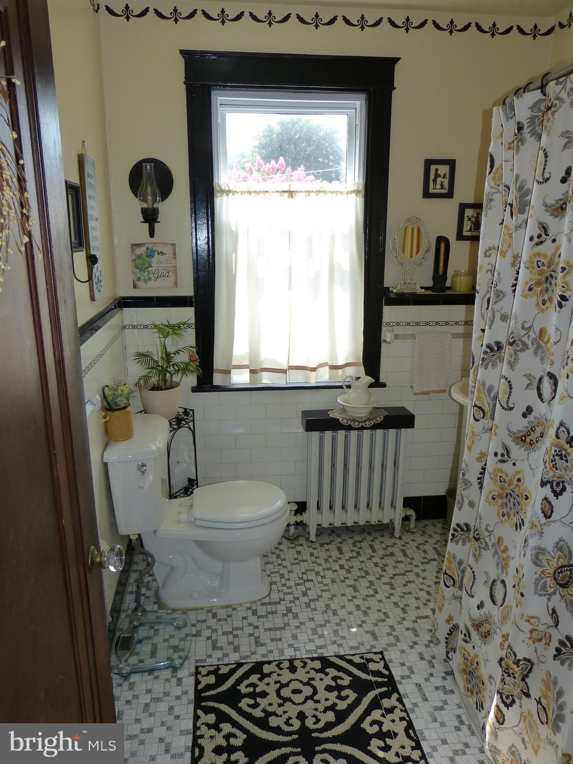 55 North Brookside Road Springfield, PA 19064 - Photo 19 of 48
