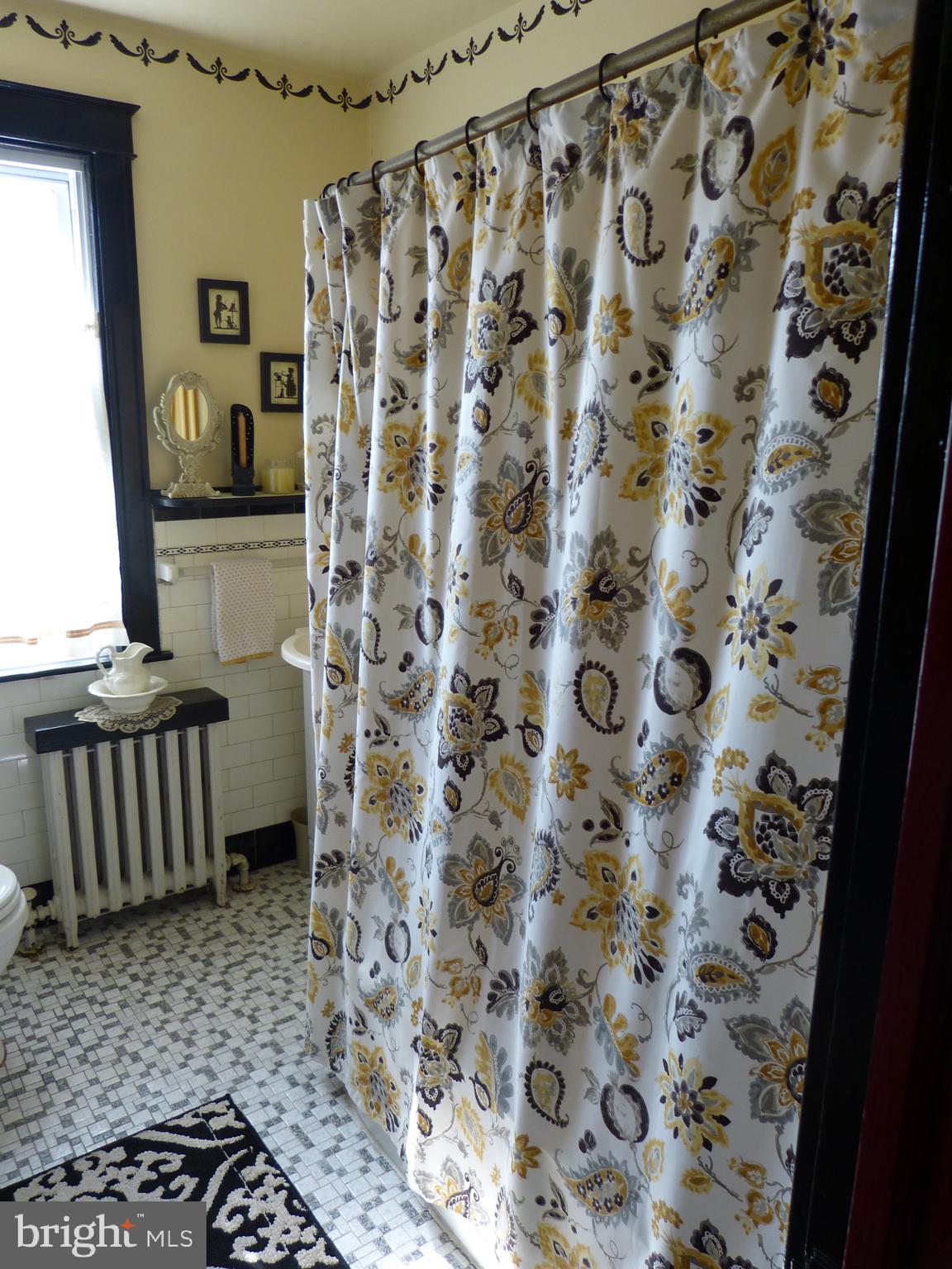 55 North Brookside Road Springfield, PA 19064 - Photo 20 of 48