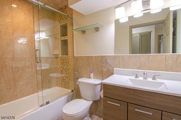 $4,500 | 3027 King Court, Green Brook, NJ 08812