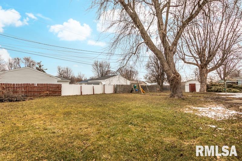 303 Kaskaskia Road Marquette Heights, IL 61554 - Photo 27 of 30 Gallery Image 27
