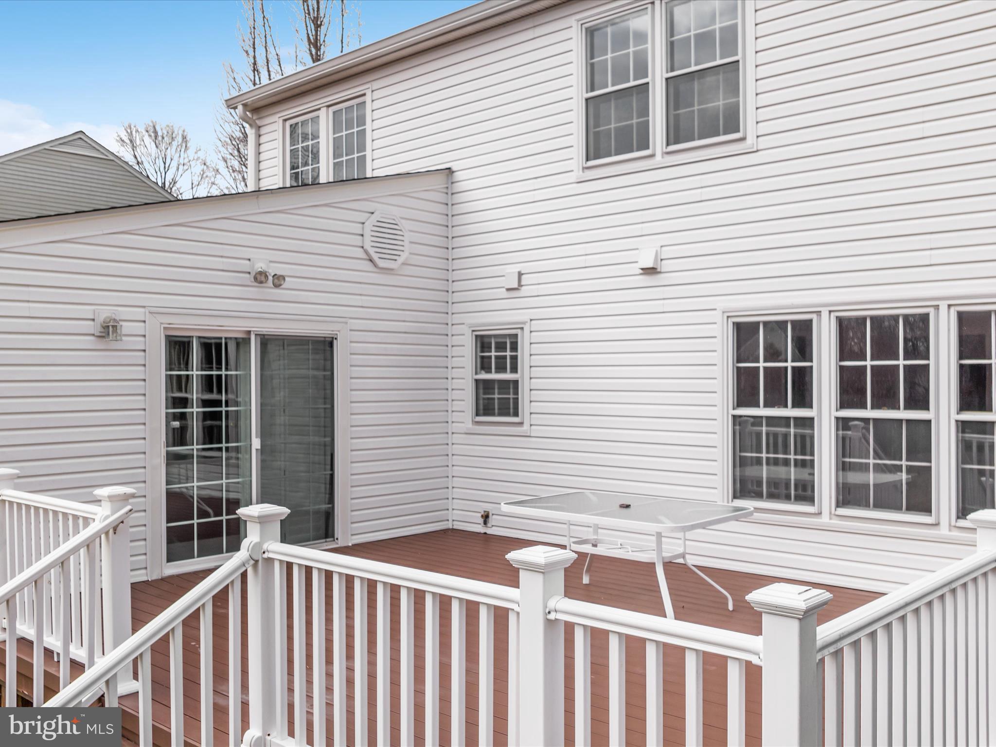 11922 Blue Spruce Road Reston, VA 20191 - Photo 35 of 65 Trex Composite Deck