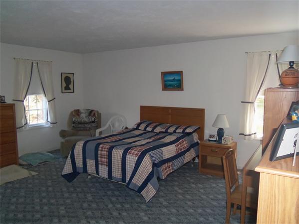 31 Monomoscoy Road Mashpee, MA 02649 - Photo 15 of 21