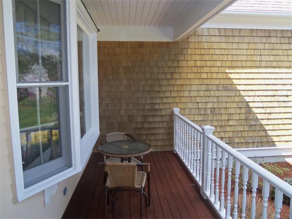 31 Monomoscoy Road Mashpee, MA 02649 - Photo 17 of 21