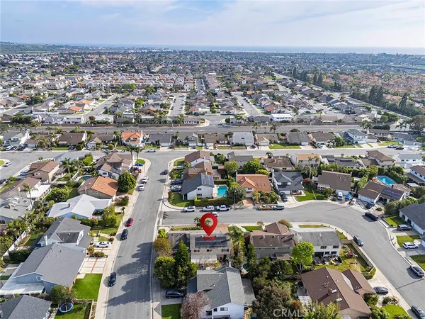 $2,295,000 | 9601 Jura Drive, Huntington Beach, CA 92646