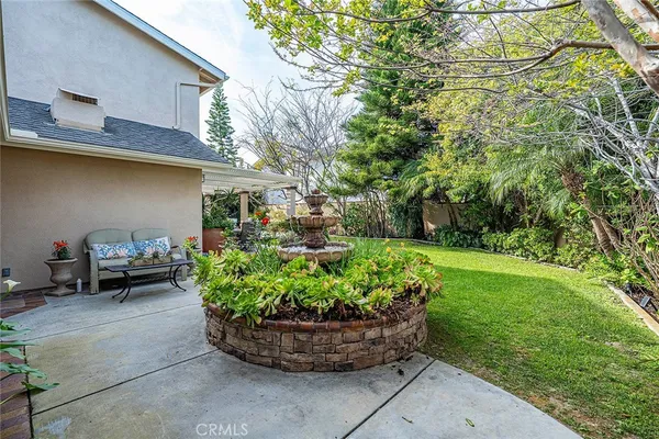 $2,295,000 | 9601 Jura Drive, Huntington Beach, CA 92646