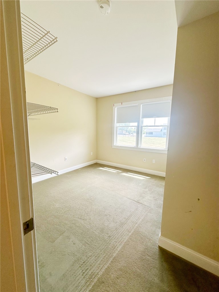190 Clarke Road, Unit 102 Narragansett, RI 02882 - Photo 8 of 15 2nd bedroom