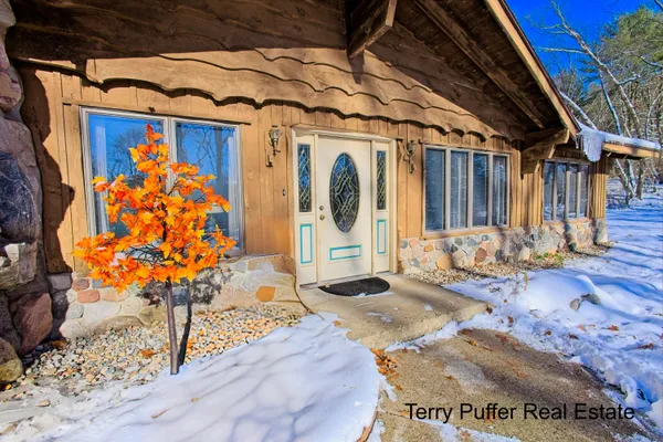 $395,000 | 2291 20 Mile Road Northwest, Kent City, MI 49330