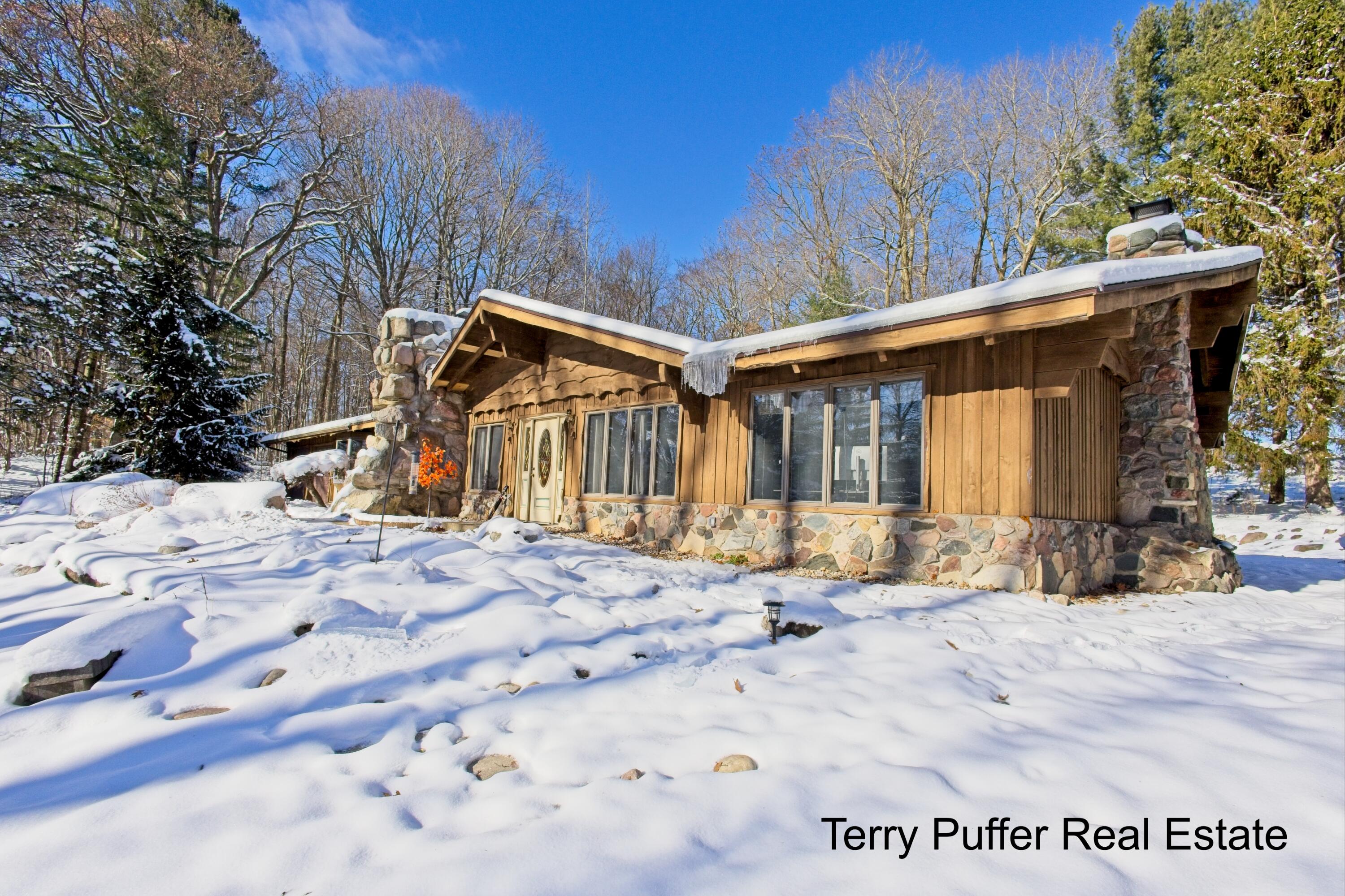 2291 20 Mile Road Northwest Kent City, MI 49330 - Photo 31 of 41 IMG_6636