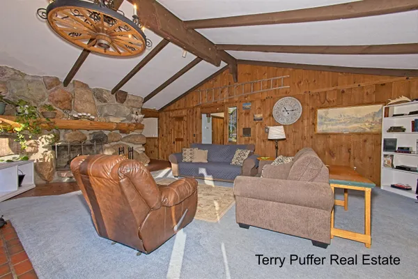 $395,000 | 2291 20 Mile Road Northwest, Kent City, MI 49330