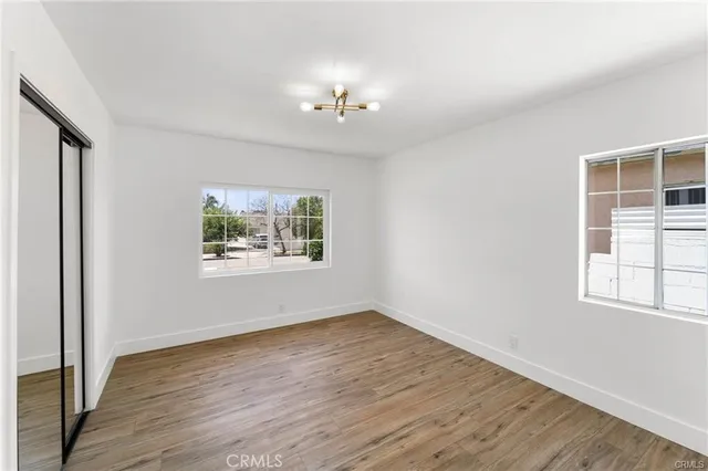 $1,199,000 | 11443-11445 Saticoy Street, North Hollywood, CA 91605