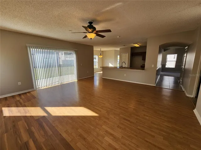 $2,100 | 518 Brighton Court, Kissimmee, FL 34758