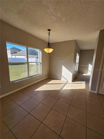 $2,000 | 518 Brighton Court, Kissimmee, FL 34758