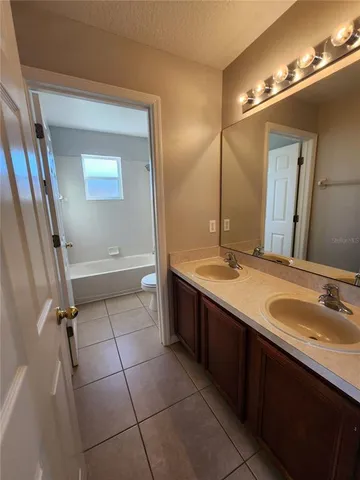 $2,100 | 518 Brighton Court, Kissimmee, FL 34758