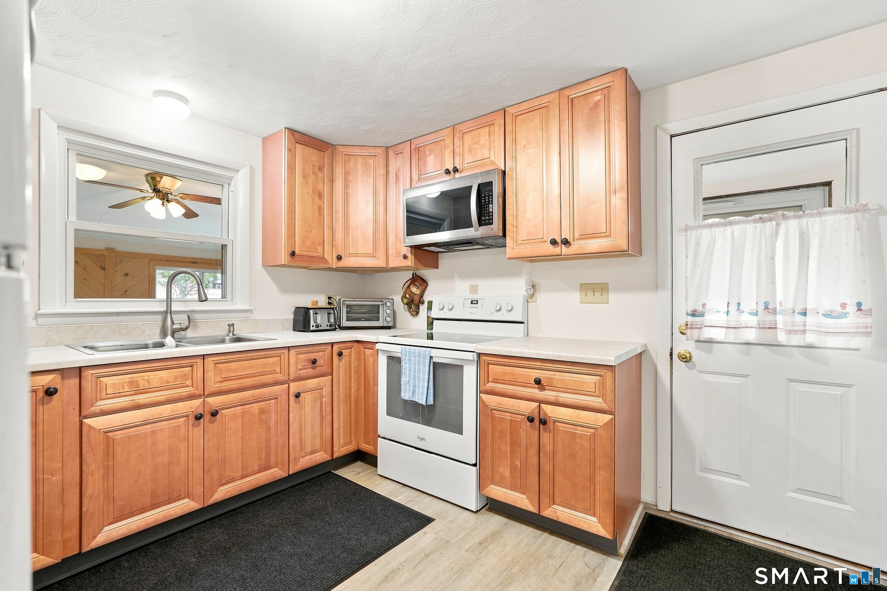 2 Hamilton Road East Granby, CT 06026 - Photo 27 of 35 Gallery Image 27