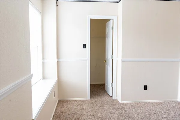 $2,295 | 1608 Diana Drive, Round Rock, TX 78664
