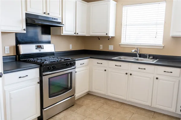 $2,295 | 1608 Diana Drive, Round Rock, TX 78664