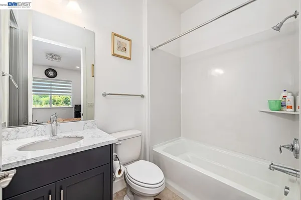 $1,324,000 | 713 River Bend Drive, Lathrop, CA 95330