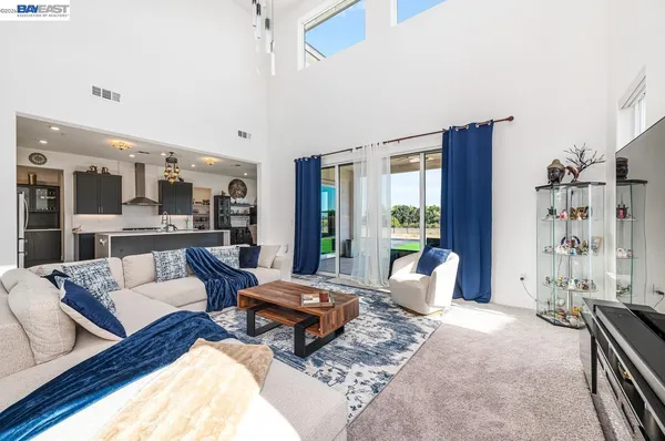 $1,324,000 | 713 River Bend Drive, Lathrop, CA 95330