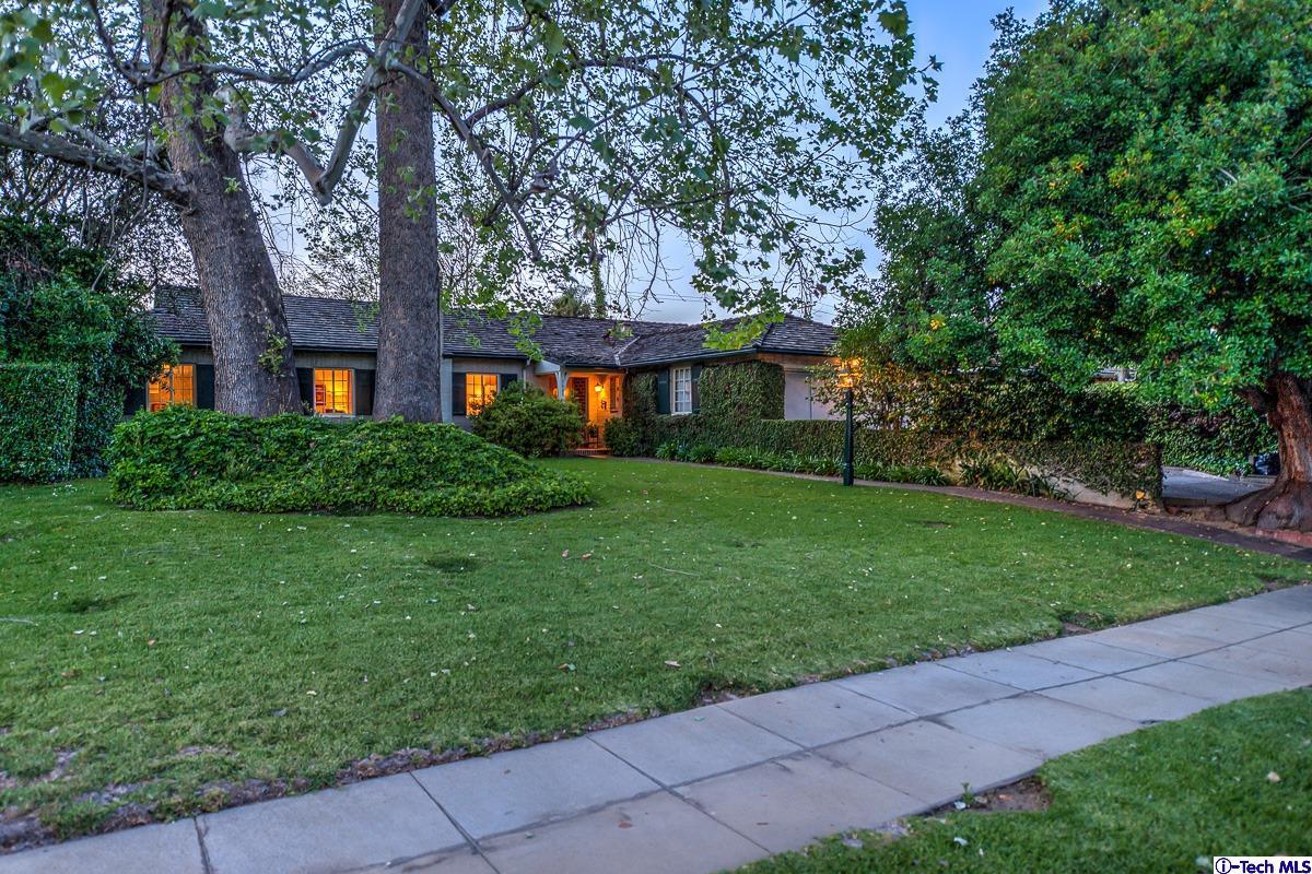 1271 Roanoke Road San Marino, CA 91108 - Photo 3 of 65 a front view of house with yard and green space
