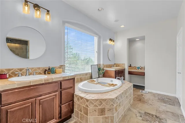 $1,099,000 | 1775 Honors Lane, Corona, CA 92883