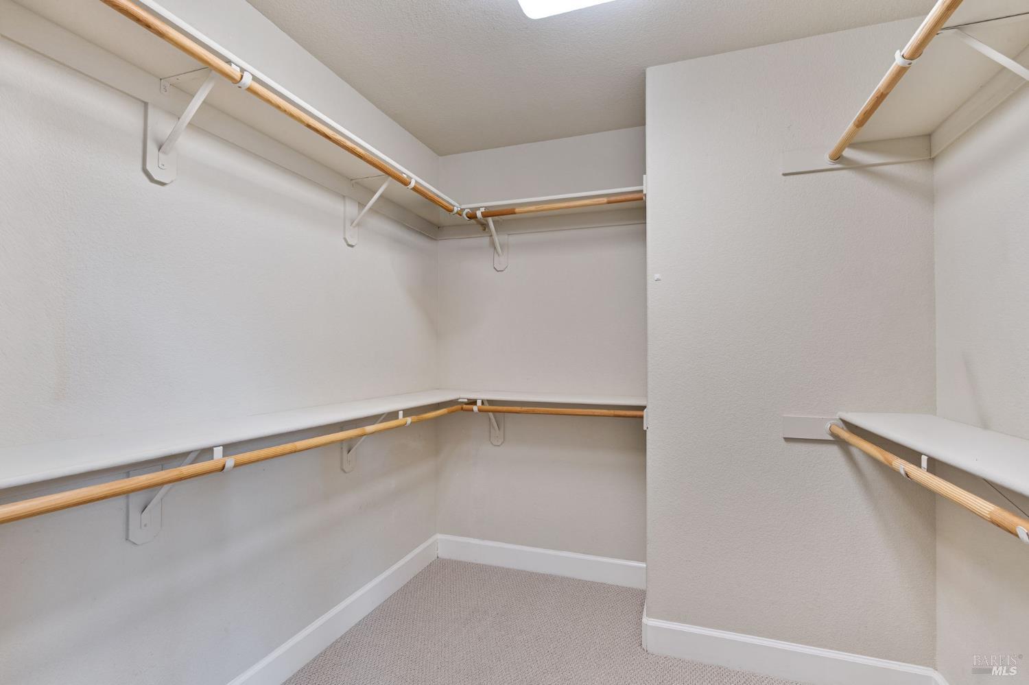 11 Edgehill Way San Rafael, CA 94903 - Photo 21 of 36