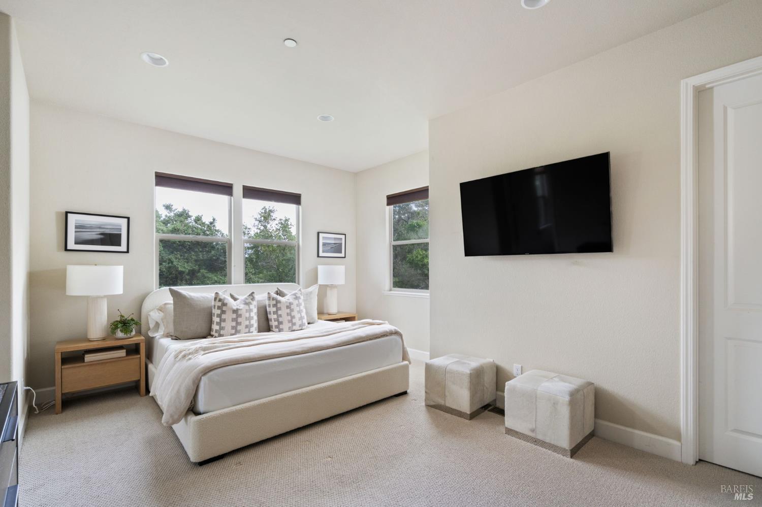 11 Edgehill Way San Rafael, CA 94903 - Photo 25 of 36
