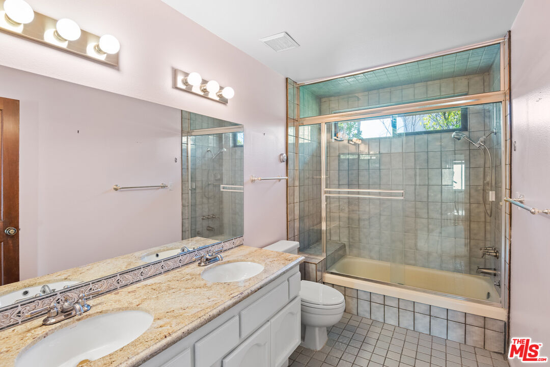 5722 Hempstead Drive Agoura Hills, CA 91301 - Photo 26 of 52