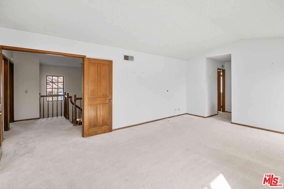 5722 Hempstead Drive Agoura Hills, CA 91301 - Photo 33 of 52