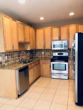 $3,900 | 9715 Darlington Place, Unit 9715, Cooper City, FL 33328