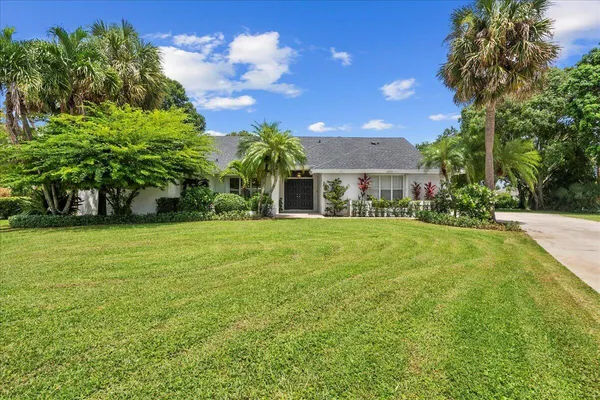 $1,295,000 | 15575 Woodmar Court, Wellington, FL 33414