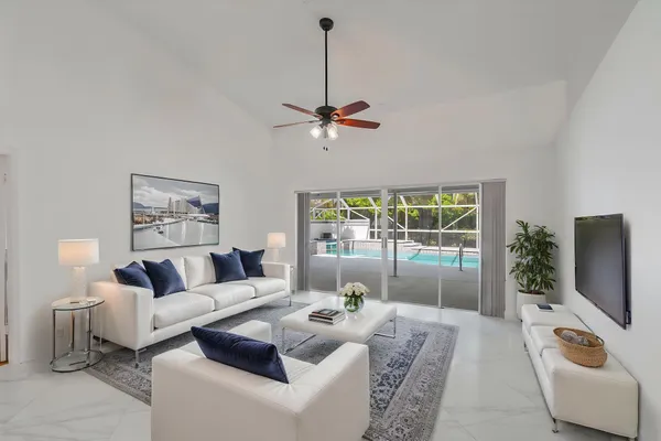 $1,295,000 | 15575 Woodmar Court, Wellington, FL 33414
