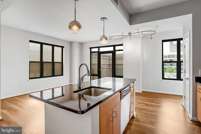 $474,900 | 1001 L Street Northwest, Unit 811, Washington, DC 20001
