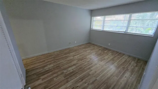 $1,600 | 16800 Northeast 15th Avenue, Unit 209, North Miami Beach, FL 33162