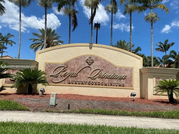 $1,700 | 1231 Southwest 46th Avenue, Unit 505, Pompano Beach, FL 33069