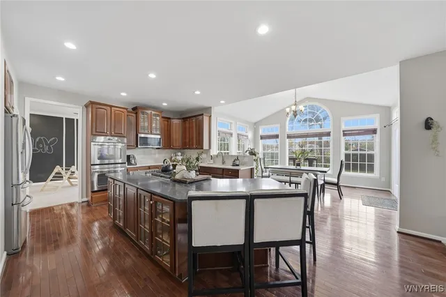 $749,900 | 9031 Michael Douglas Drive, Clarence, NY 14032