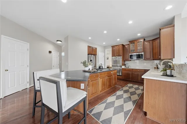 $749,900 | 9031 Michael Douglas Drive, Clarence, NY 14032