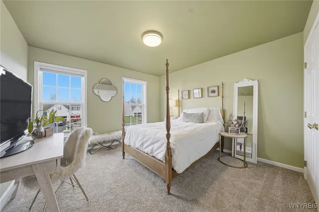 $749,900 | 9031 Michael Douglas Drive, Clarence, NY 14032