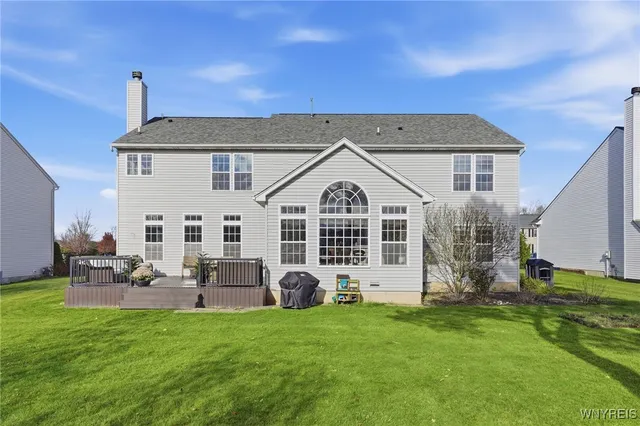 $749,900 | 9031 Michael Douglas Drive, Clarence, NY 14032