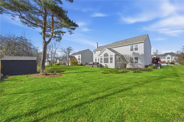 $749,900 | 9031 Michael Douglas Drive, Clarence, NY 14032