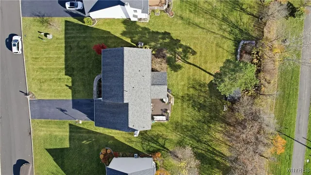 $749,900 | 9031 Michael Douglas Drive, Clarence, NY 14032
