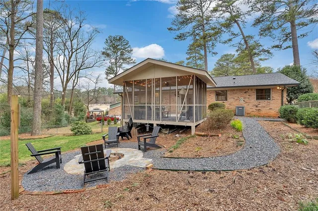 $3,400 | 2731 Pioneer Court, Atlanta, GA 30341