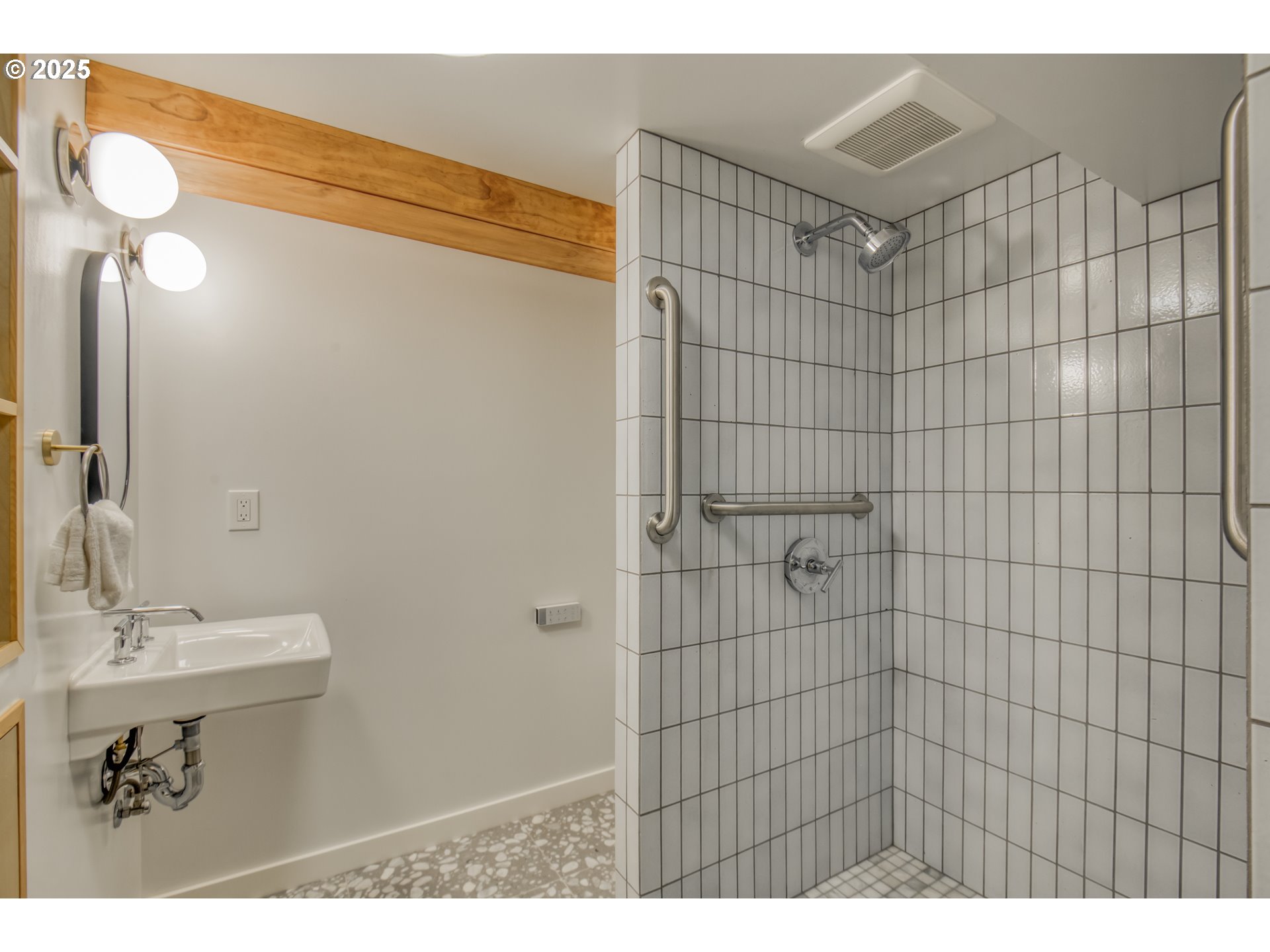 6950 Southeast Ash Street Portland, OR 97215 - Photo 32 of 45 a bathroom with a shower