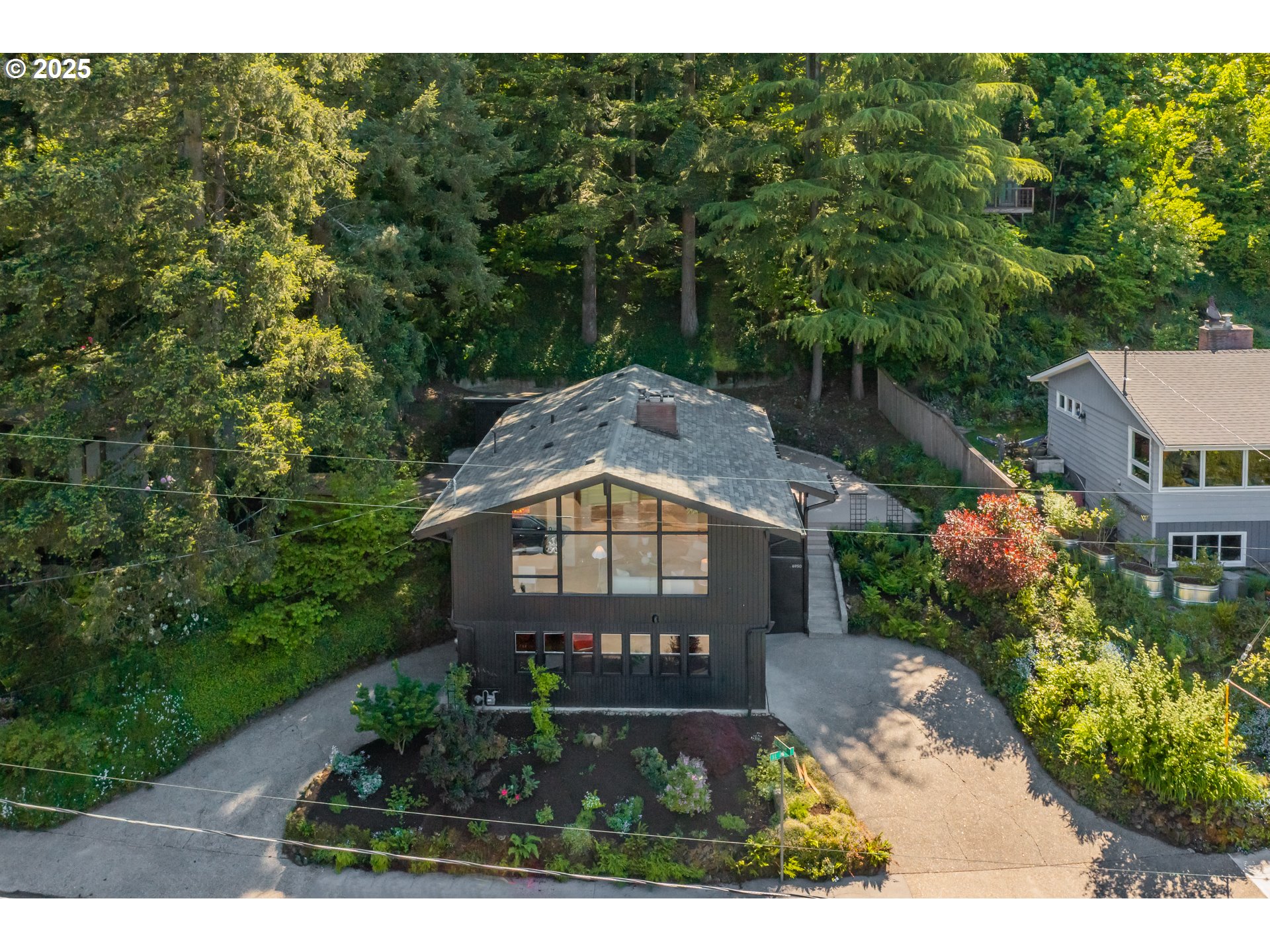 6950 Southeast Ash Street Portland, OR 97215 - Photo 44 of 45 a view of a back yard